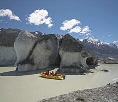 Mount Cook - Tasman Lake