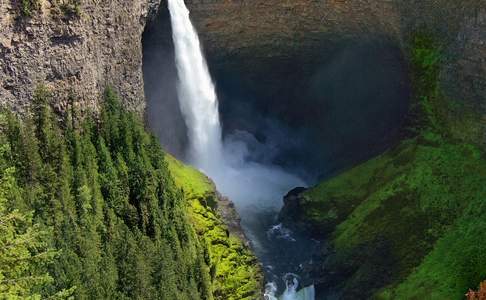 Helmcken Falls