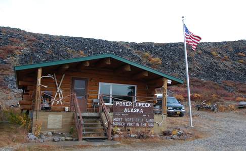 Poker Creek aan de Top-of-the-World Highway