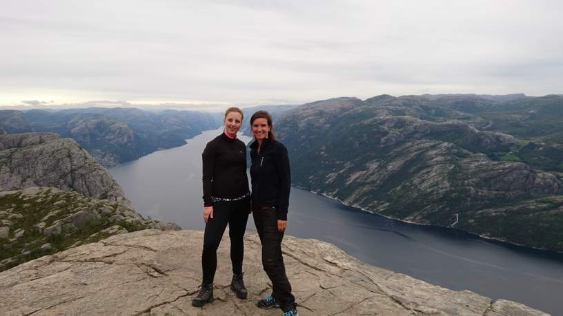 Bovenop de Preikestolen