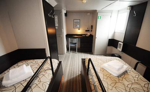 premier twin cabin Ushuaia