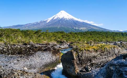 Petrohue waterval en Osorno vulkaan