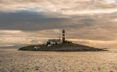 Skrova lighthouse © Jan Lambert